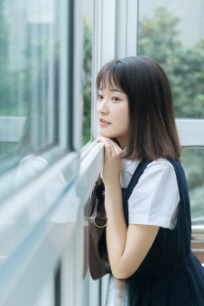 被哥哥溺爱的好困扰